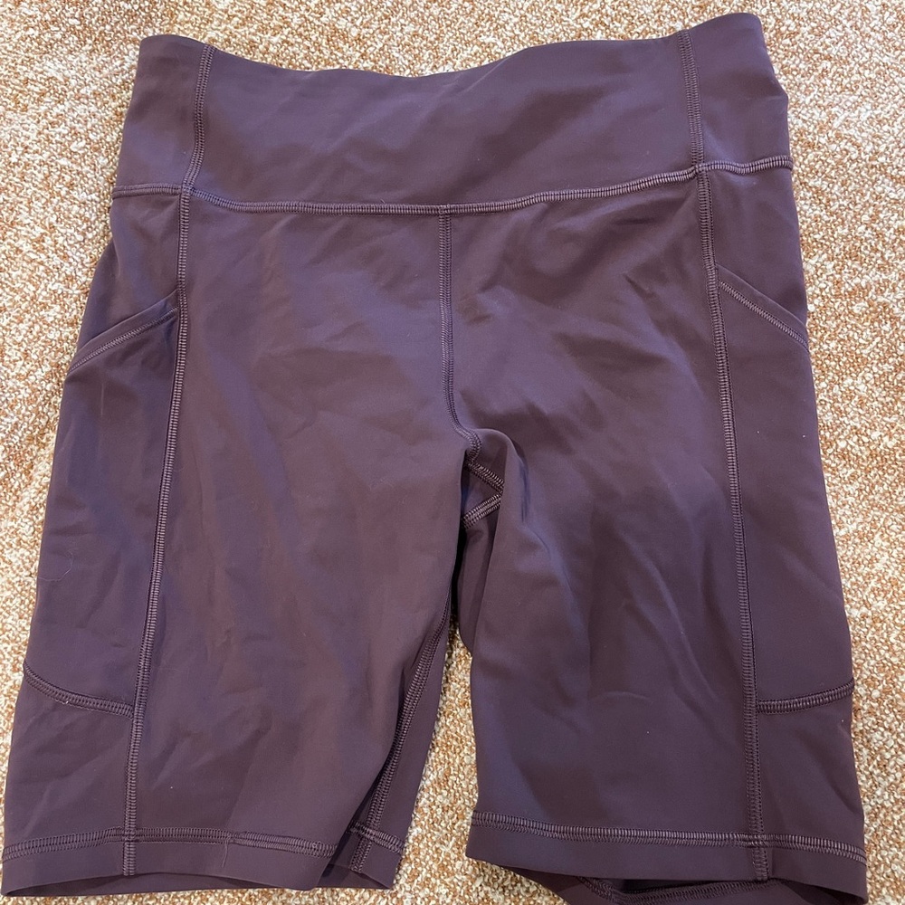 Lululemon invigorate high rise 8” bike shorts
